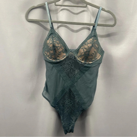 Adore Me Bodysuit One Piece Underwire Lingerie Gray Lace Size Medium NWT - Picture 1 of 10